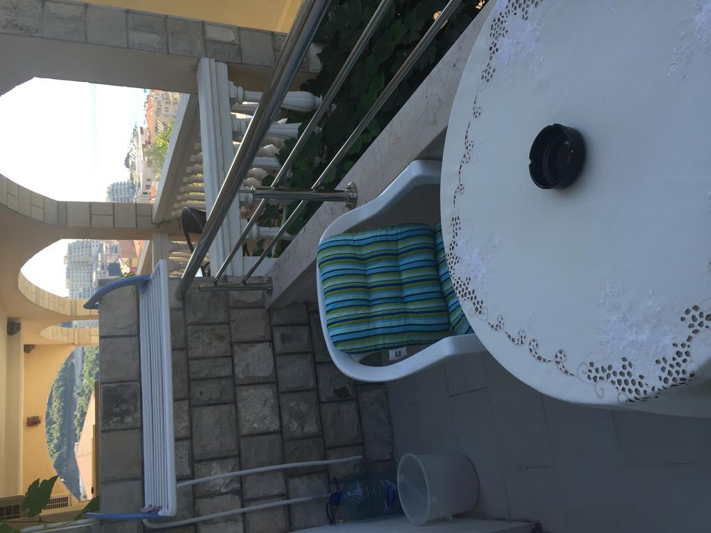 Bed & Breakfast And Gaga 2 Budva